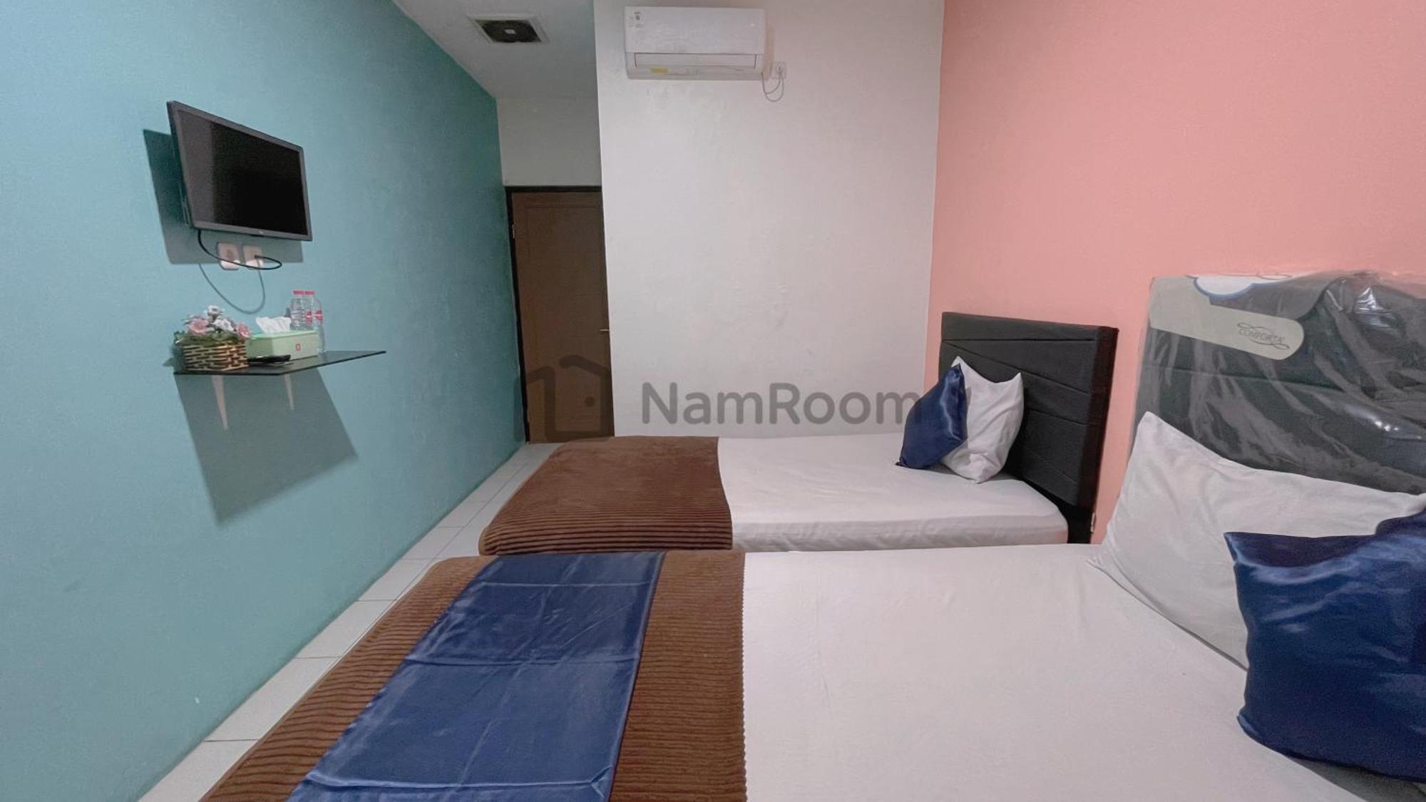 Cempaka Residence By Namroom Jakarta Buitenkant foto